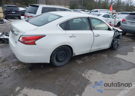 2014 Nissan Altima 2.5 S z USA, uszkodzony, nr VIN 1N4AL3AP9EC424538